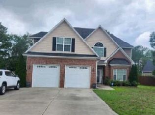 3910 Quarry Hollow Dr, Fayetteville, NC 28306
