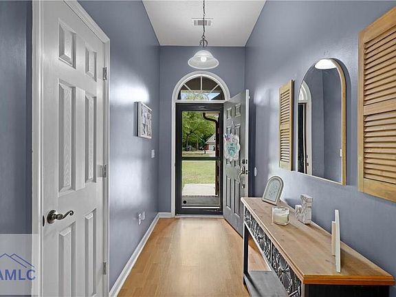 4th image of 435 Poole Rd SE