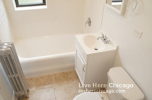 5th image of 1742 N Humboldt Blvd APT 309