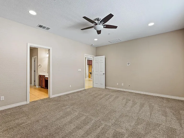 5282 Jacque Bell Ln — Photo 21