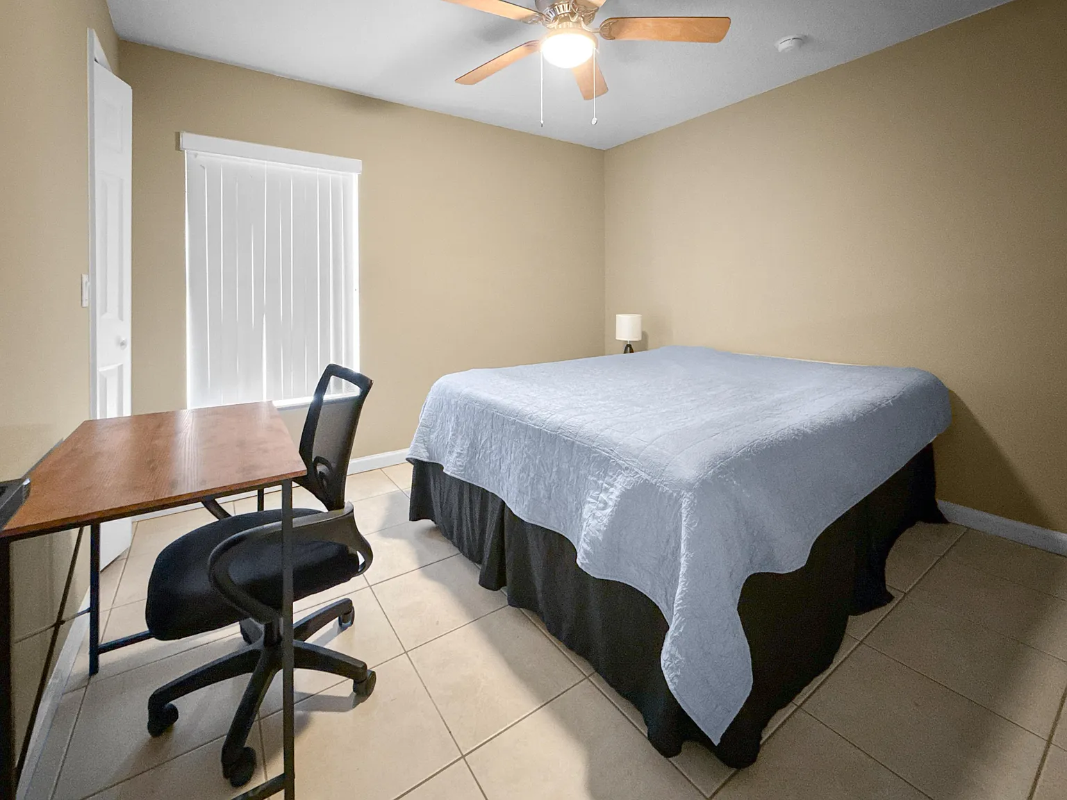 4 bed, 2.0 bath, 1608 sqft, $1,027 — Photo 1