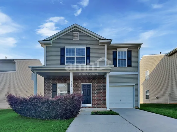 9023 Newfield St, Charlotte, NC 28216