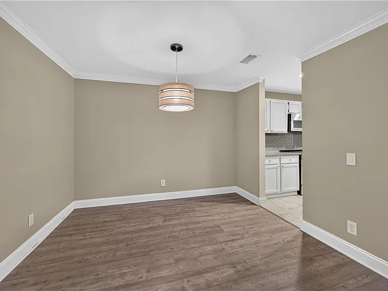 123 Warm Springs Cir — Photo 13