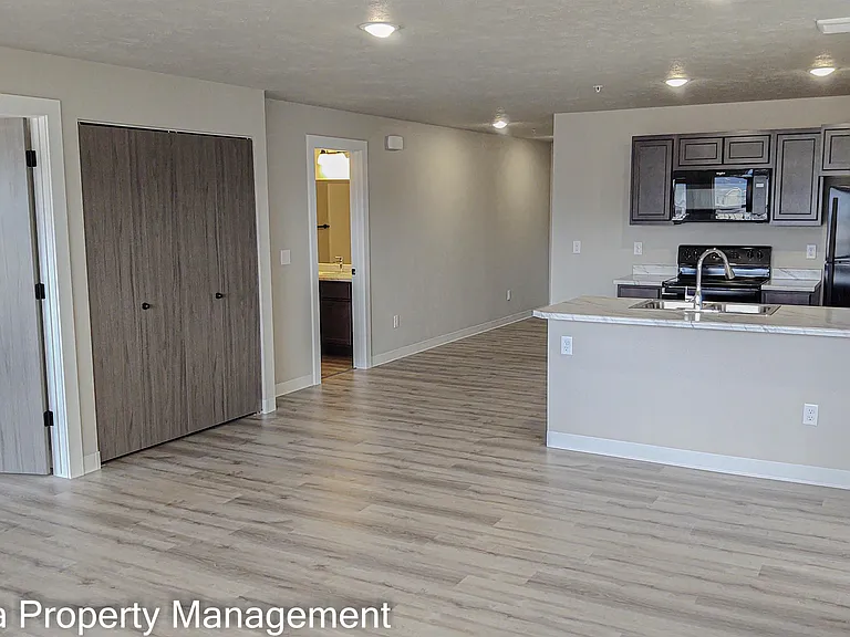 McNett Flats — Photo 4