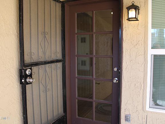 3rd image of 3120 Voss Dr APT A