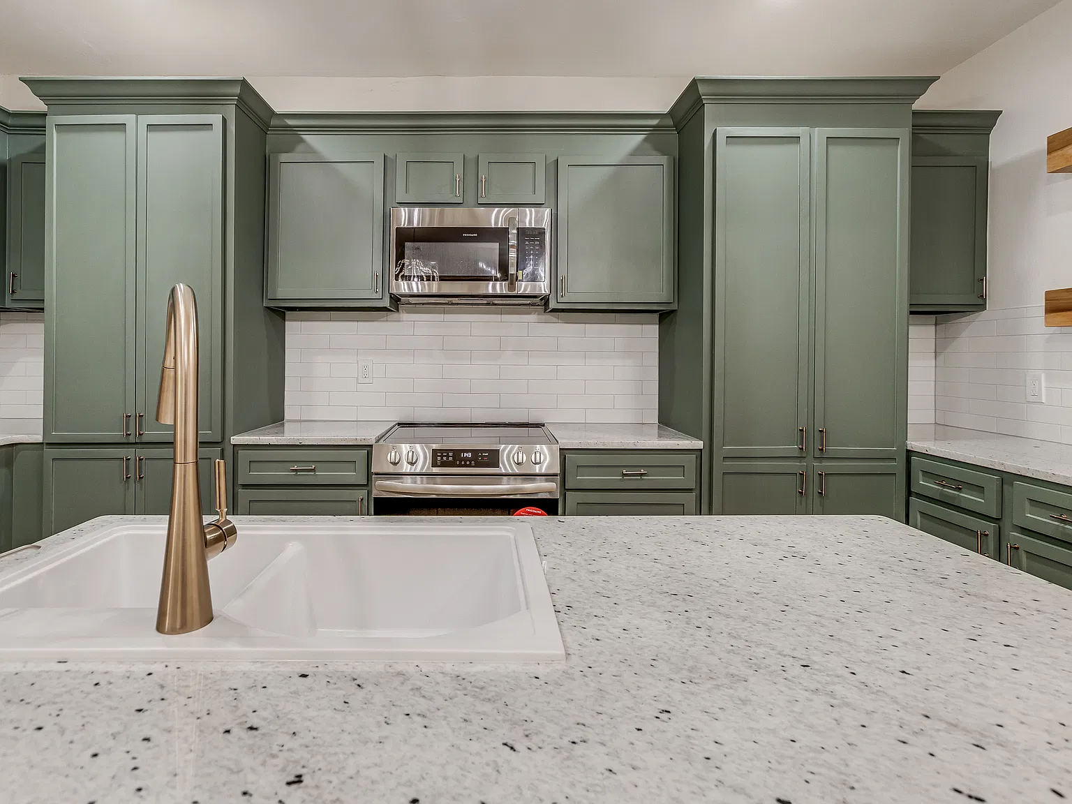 1723 West Park Place - 1 — Photo 3