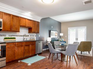 719 Post Rd #205, Darien, CT 06820