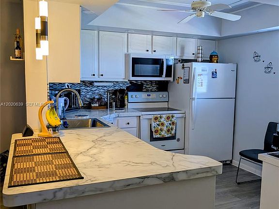 5th image of 130 NE 26th Ave #4010