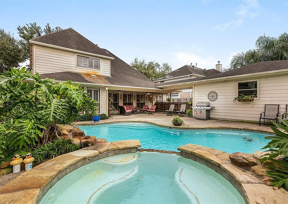 1st image of 5110 White Manor Dr