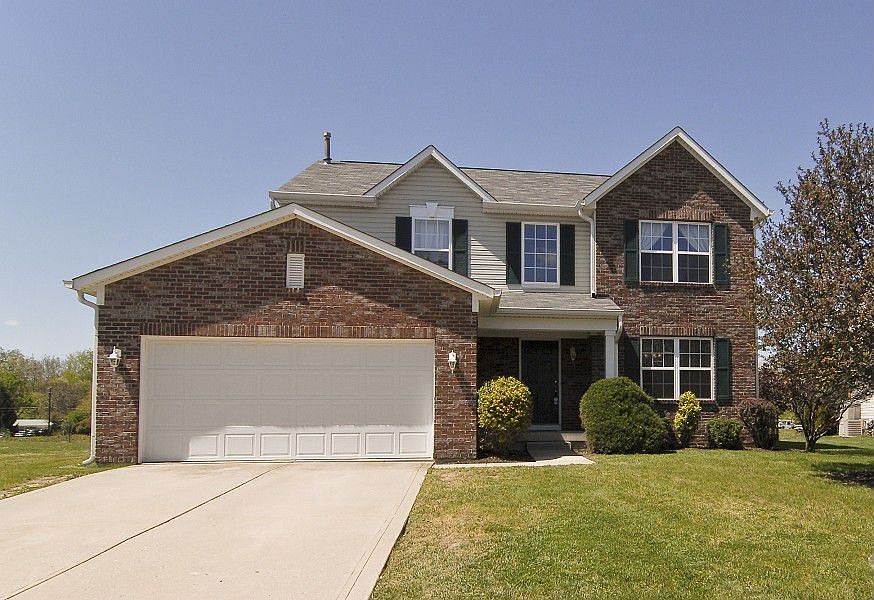 1st image of 1543 Royal Lake Cir
