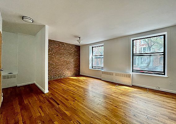 1st image of 91 Woodruff Ave APT 1D