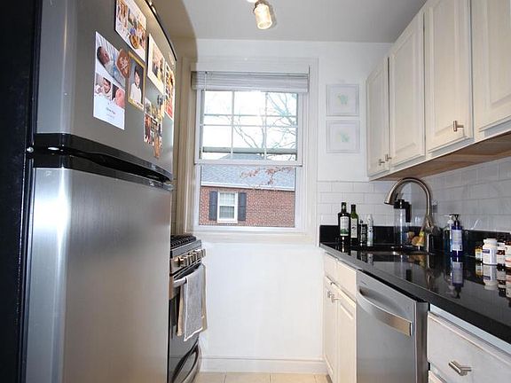 2nd image of 221 N George Mason Dr APT 2