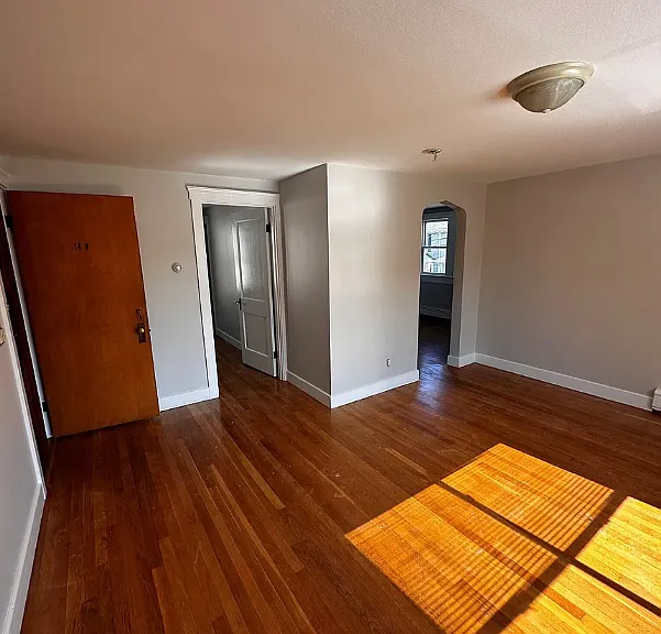 12 Hartwell St #12B — Photo 4