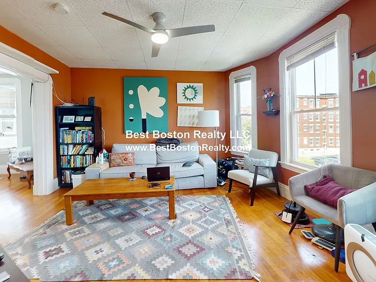 104 Highland Ave #3 — Photo 6