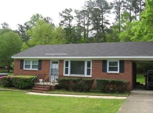 4200 Wedgewood Dr, Raleigh, NC 27604