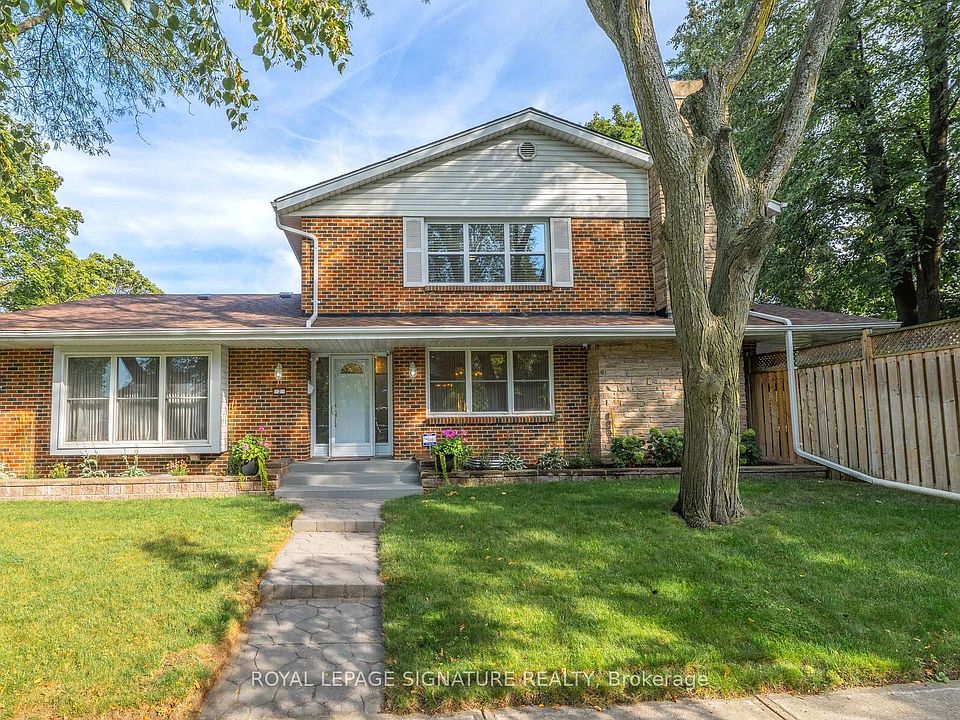 1st image of 2 Gablehurst Cres