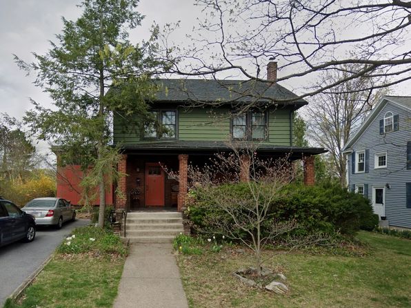 723 W Foster Ave