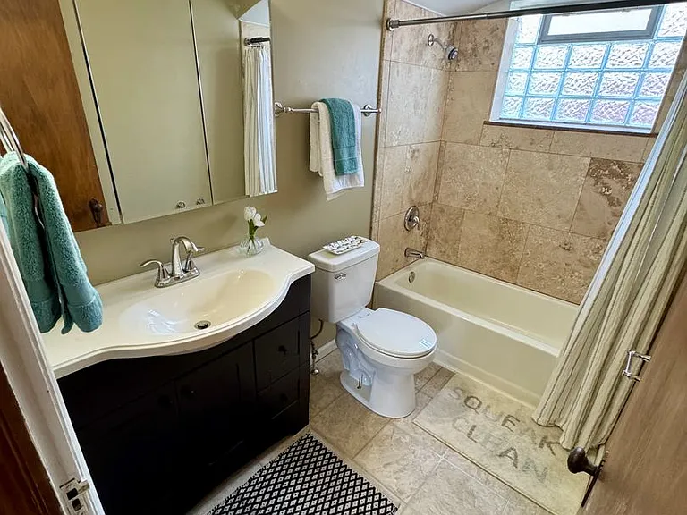 1784 Northwest Blvd — Photo 22