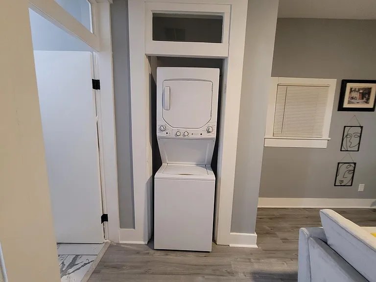 2818 N Capitol Ave #3 — Photo 25