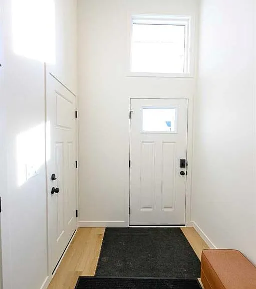 11962 81st Ave #1 — Photo 2