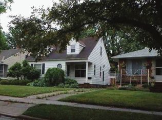 20863 Belvidere Ave, Fairview Park, OH