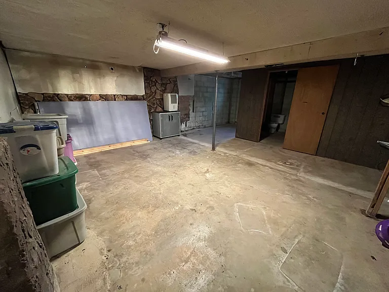33 Bear Ridge Ln — Photo 11