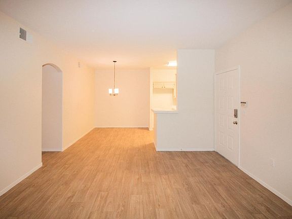5th image of 1300 S Arlington St APT 106