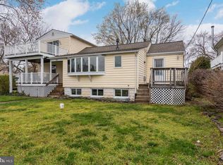 7804 Harbor Rd, Pasadena, MD 21122