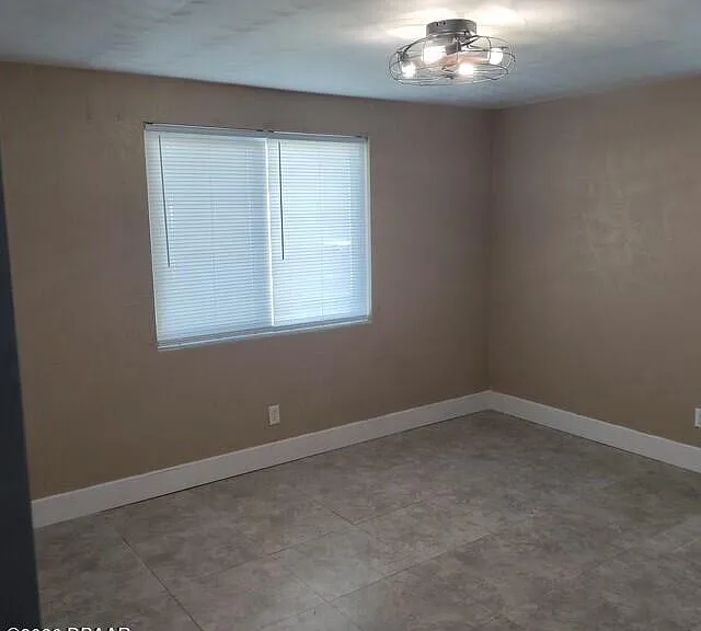 27 Ocean Shore Dr — Photo 8