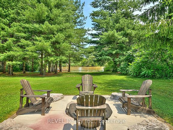 3rd image of 9695 Grassy Brook Rd