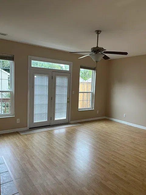 2 bed, 2.5 bath, 1750 sqft, $1,900 — Photo 1