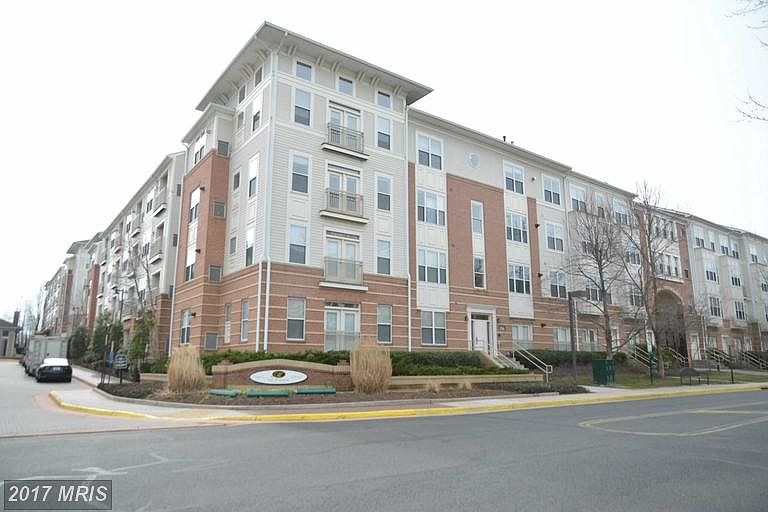 1st image of 2765 Centerboro Dr APT 454