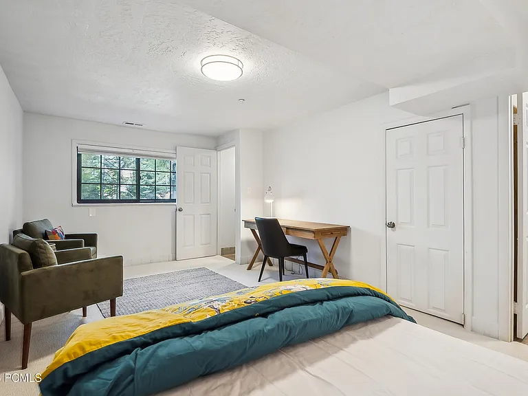3061 Fawn Dr — Photo 36