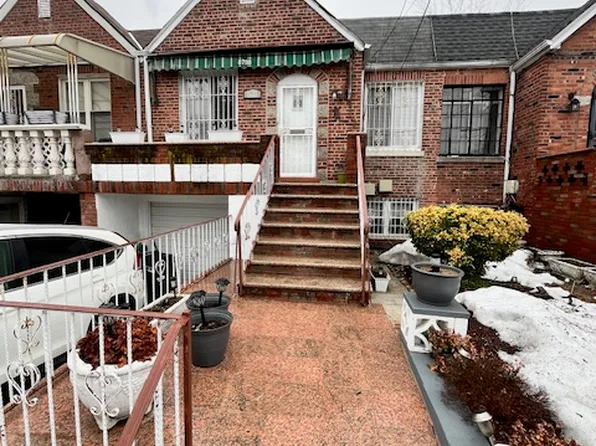 8718 Avenue B, Brooklyn, NY 11236