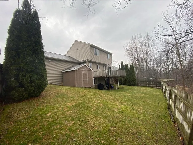 2914 Wingate Dr SE #1 — Photo 2