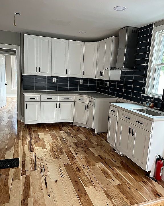 1st Floor Kitchen 