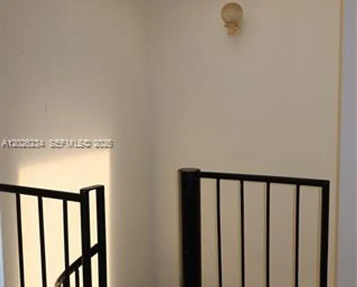 3190 Bird Ave #Townhouse 15 — Photo 4