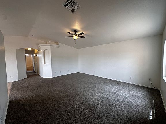 3rd image of 2803 Lovin Ave