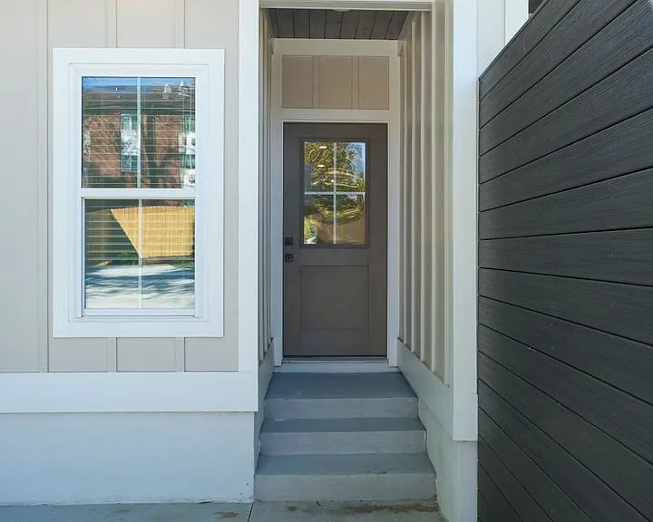 207 S Calhoun St — Photo 28