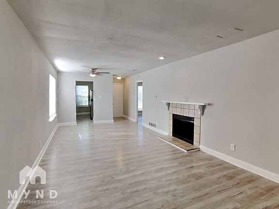 2nd image of 2721 Parkchester Dr