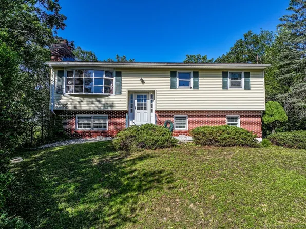 24 Bullet Hill Road, Danbury, CT 06811
