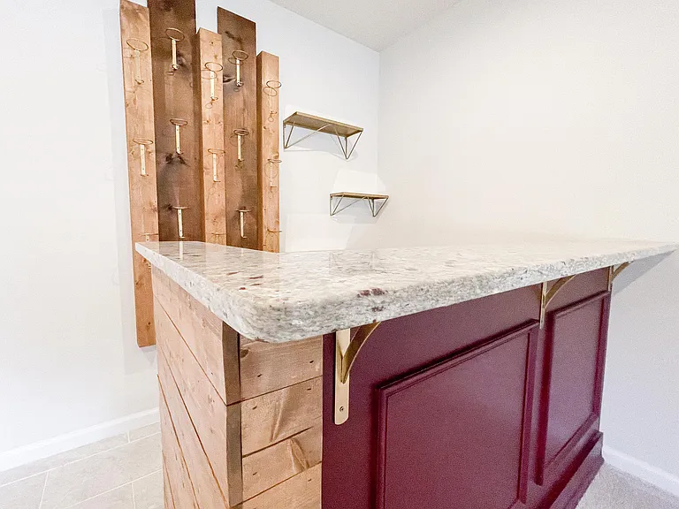 10132 Dorsey Ln — Photo 5
