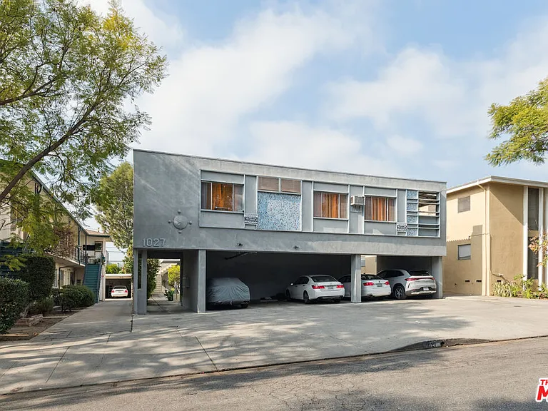 1027 N Edinburgh Ave #8 — Photo 9