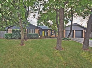 1425 Pine Oak Dr, Edmond, OK 73034