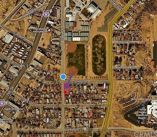 1st image of Center St
