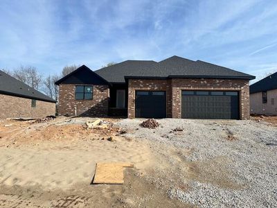 2121 N Silver Charm Avenue, Springfield, MO, 65802