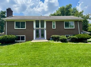 9218 Axminster Dr, Louisville, KY 40299