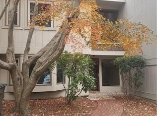 106 Lamplighter Cir, Winston Salem, NC 27104