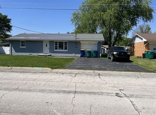 50 W Orchard Dr, Rossville, IN 46065