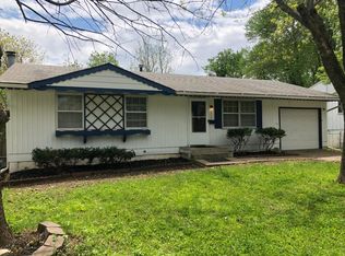 8713 E 97th Ter, Kansas City, MO 64134